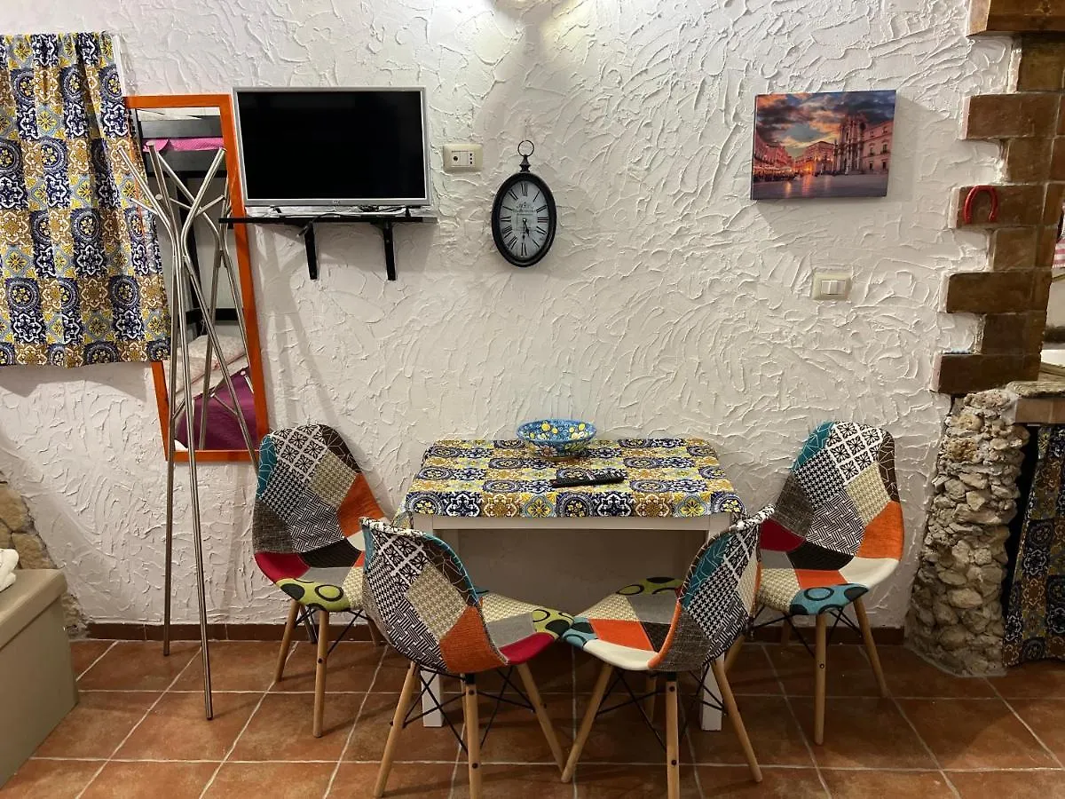 Rosalia House Διαμέρισμα Συρακούσες